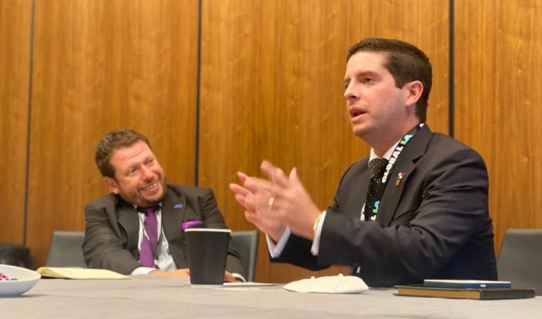 Ministro Alfaro Boyd presenta ventajas de Panamá a ejecutivos de Amazon, Meta, Motion Picture Association y GSK