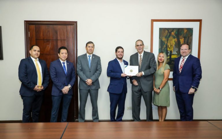 MICI certifica al inversionista calificado No. 100 y supera los 55 millones en inversiones bajo este régimen