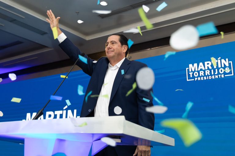¡Martín presidente! El ex mandatario oficializó su candidatura con el PP