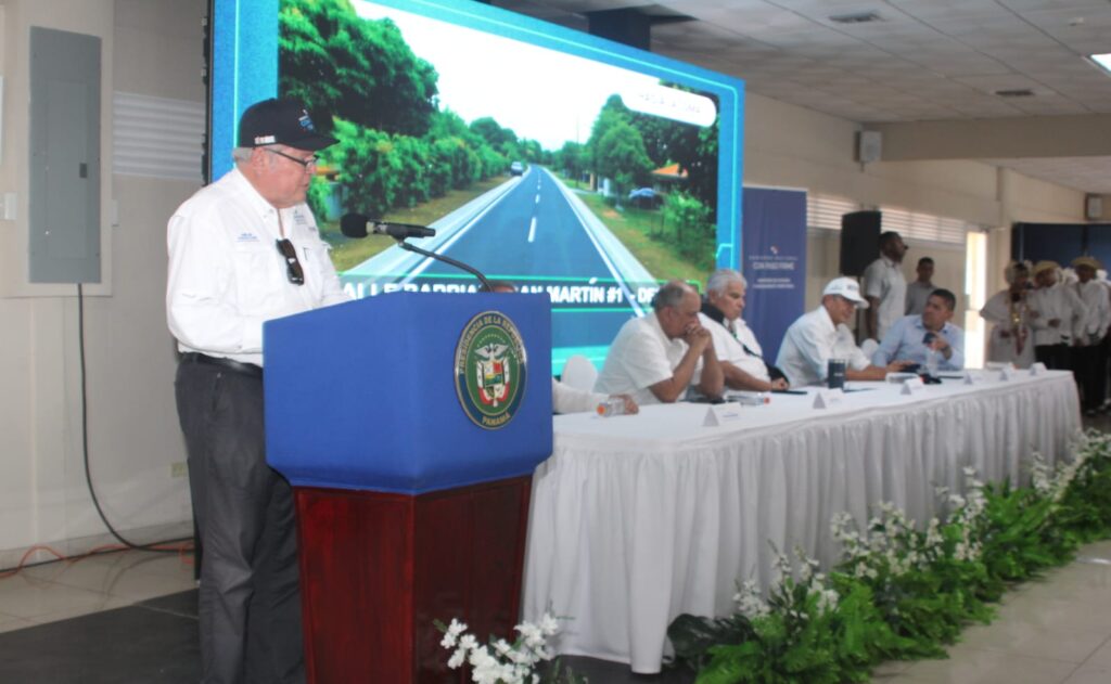 Gobierno Nacional impulsa modernización vial en Aguadulce con la rehabilitación de 106 calles