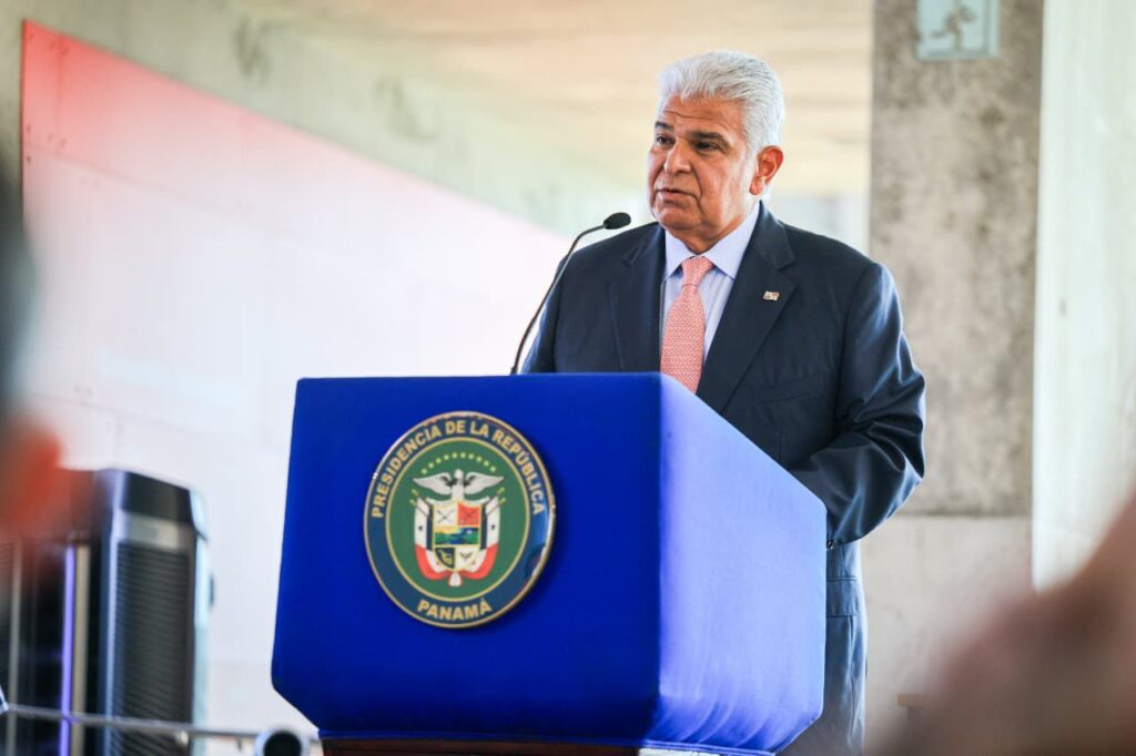 Panamá y Grecia reforzarán lazos en el sector marítimo