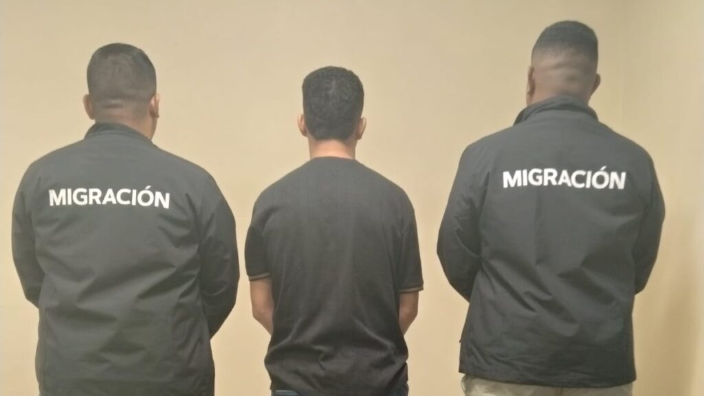 Migración expulsa a dos venezolanos presuntamente vinculados al Tren de Aragua