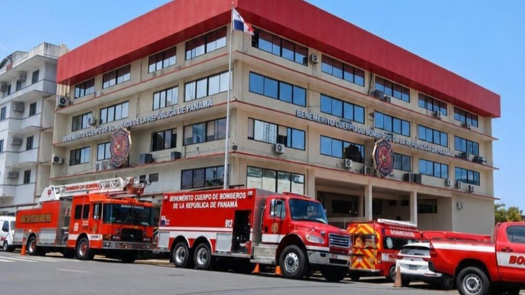 Gabinete autoriza fondos para cumplir compromisos de seguros del Cuerpo de Bomberos