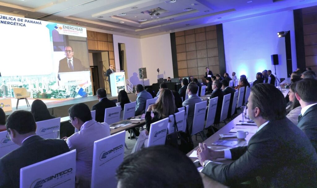 Panamá abrirá en 2027 nuevas licitaciones de energía e incorporará sistemas de almacenamiento